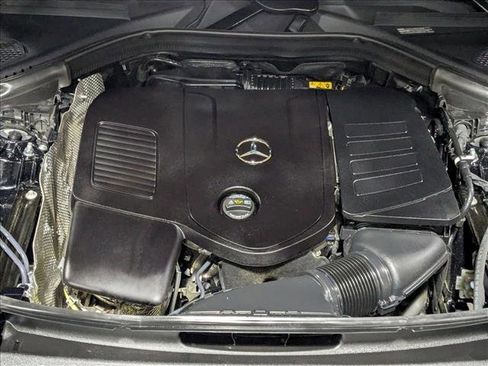 Certified 2025 Mercedes-Benz GLC 300 4MATIC image 22