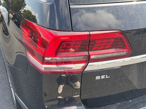 Used 2019 Volkswagen Atlas SEL AWD/4WD image 30