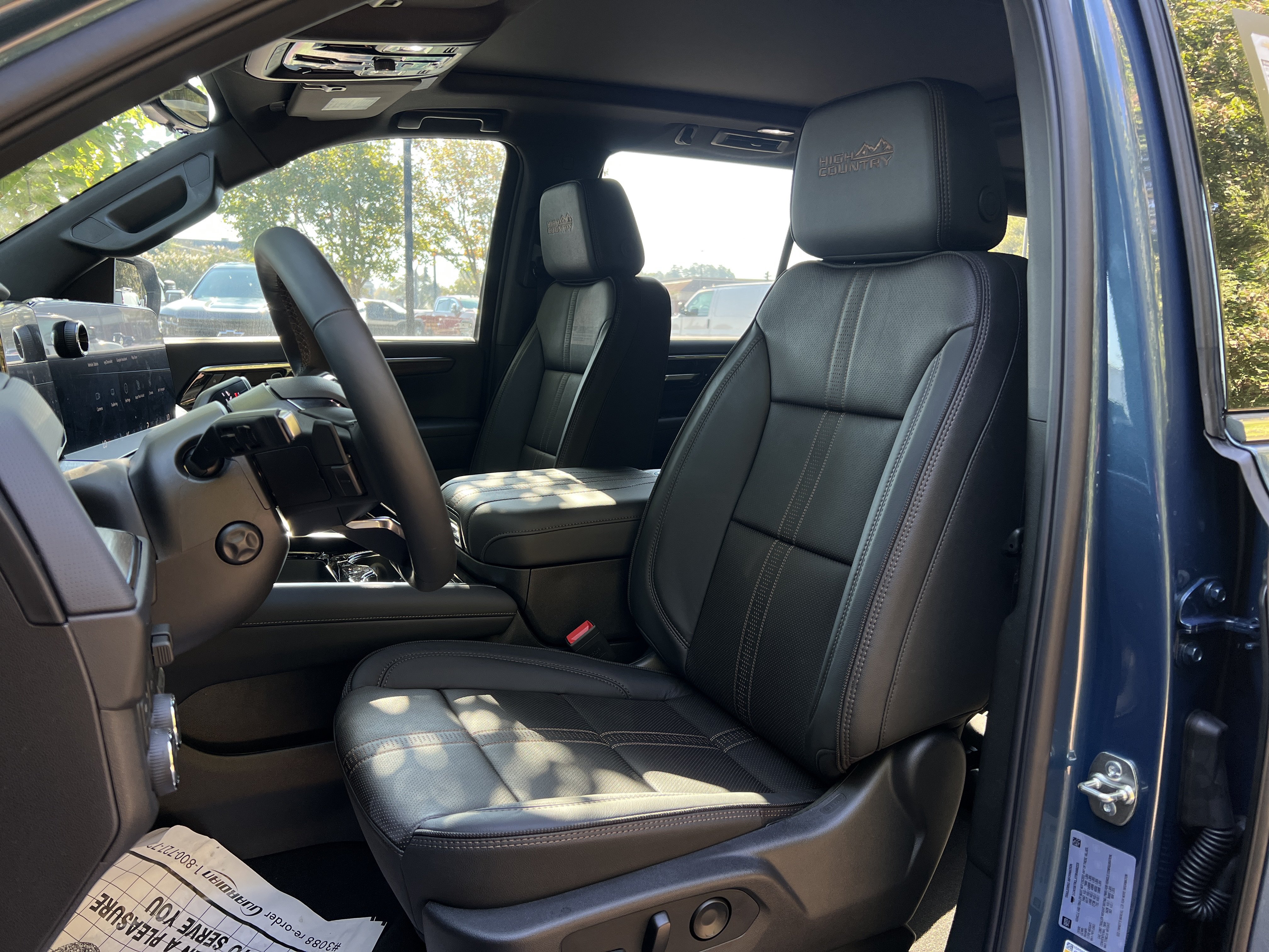 New 2026 Chevrolet Tahoe High Country w/ Sun And Tow Package AWD/4WD image 16