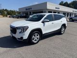 Used 2024 GMC Terrain SLE image 2