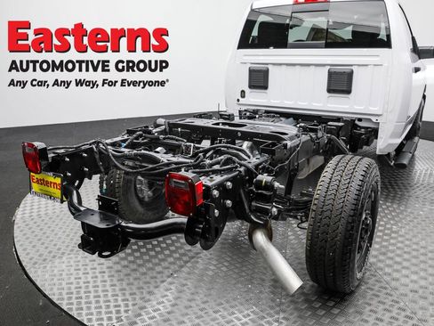 Used 2025 RAM 3500 Tradesman RWD image 9