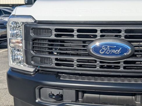 New 2026 Ford F250 XL image 10