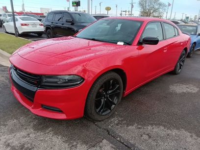 Used 2017 Dodge Charger SE w/ Power Sunroof Group