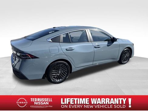 New 2026 Nissan Sentra SV image 6