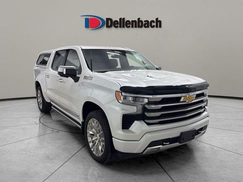 Used 2025 Chevrolet Silverado 1500 High Country AWD/4WD image 7