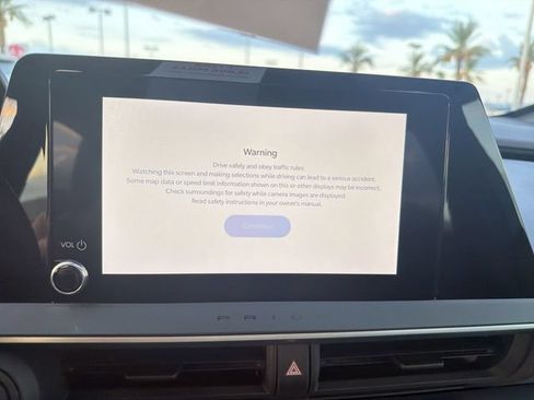Certified 2025 Toyota Prius LE FWD image 20