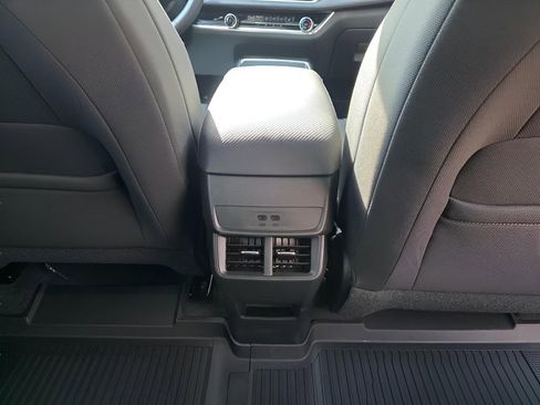 New 2026 Chevrolet Equinox LT w/ Safety and Technology Package image 9