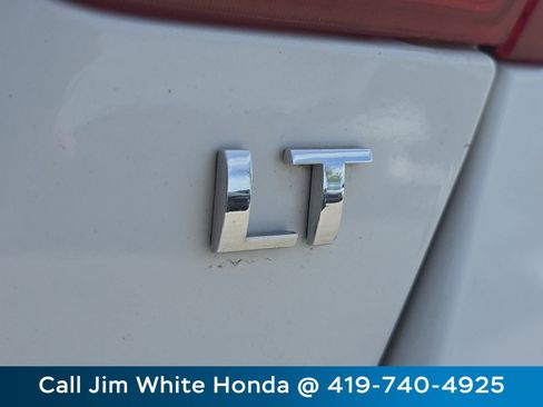 Used 2015 Chevrolet Impala LT FWD image 10
