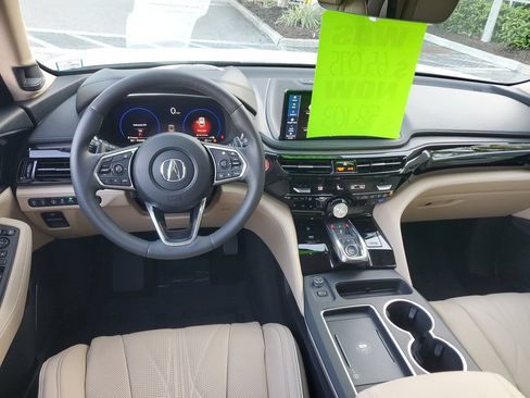 Certified 2025 Acura MDX SH-AWD w/ Advance Package image 10