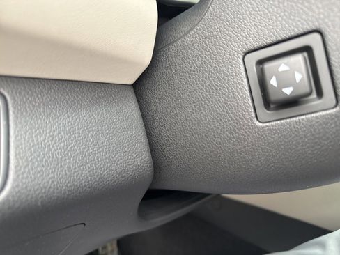 Used 2023 Genesis G70 3.3T w/ Sport Advanced Package image 40