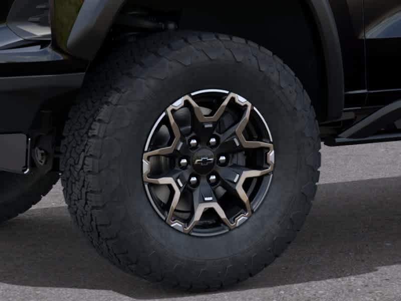 New 2026 Chevrolet Colorado ZR2 w/ Technology Package AWD/4WD image 9