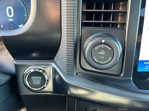 Used 2025 Ford F150 Raptor image 26