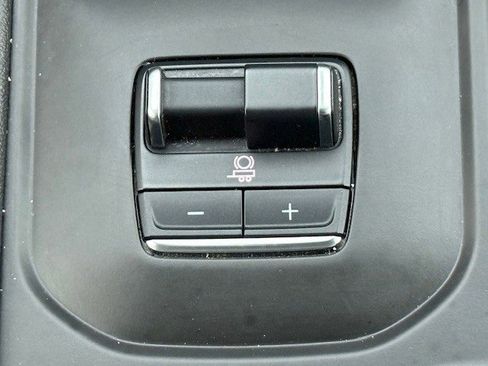 Certified 2024 GMC Sierra 2500 AT4 w/ AT4 Premium Plus Package image 28