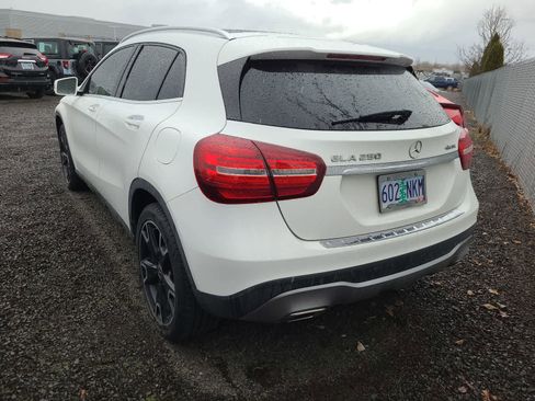 Used 2019 Mercedes-Benz GLA 250 4MATIC image 3