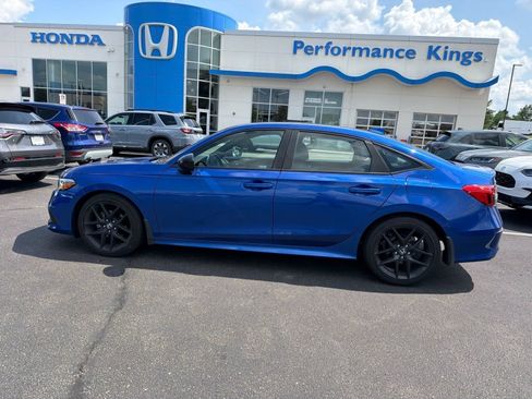 Used 2023 Honda Civic Sport image 14
