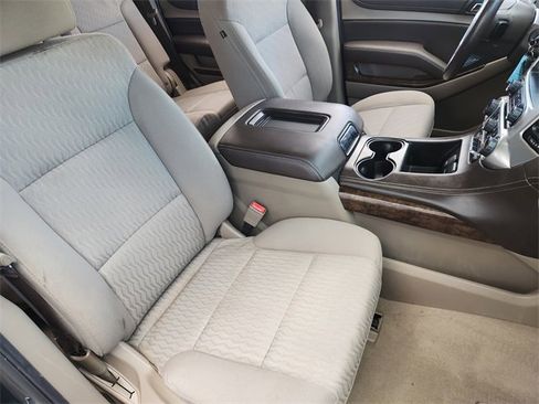 Used 2019 Chevrolet Tahoe LS image 15