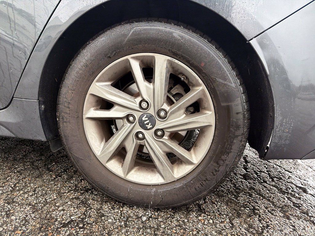 Used 2019 Kia Optima LX FWD image 10