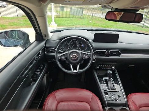 Used 2021 MAZDA CX-5 Carbon Edition image 34