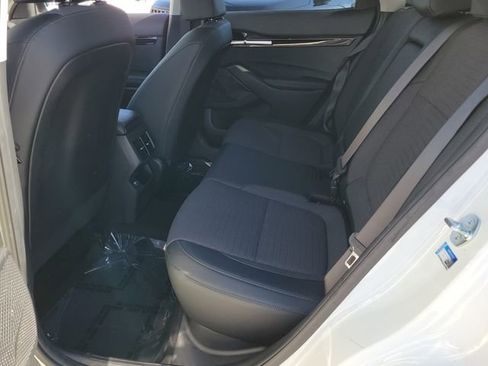 Used 2023 Kia Seltos S w/ Navigation Package image 11