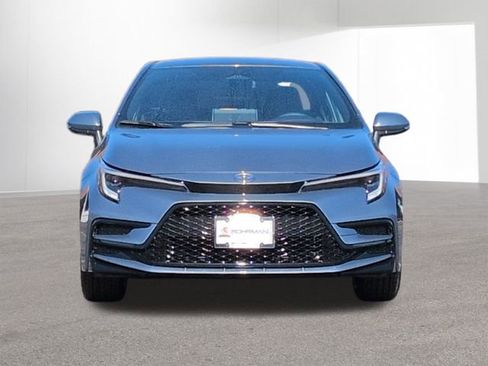 New 2026 Toyota Corolla SE image 2