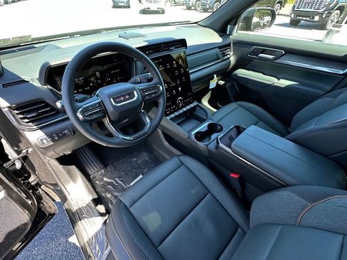 New 2026 GMC Terrain AT4 w/ Convenience Package III AWD/4WD image 18