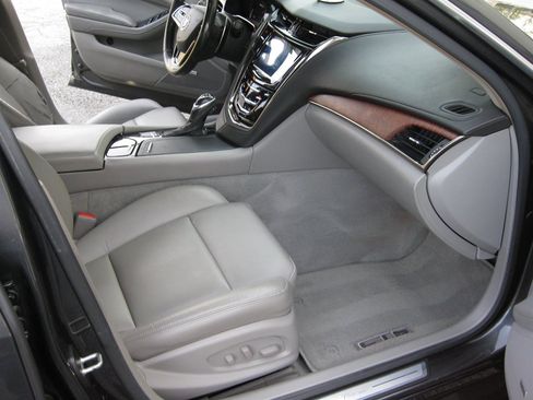 Used 2014 Cadillac CTS Sedan image 33