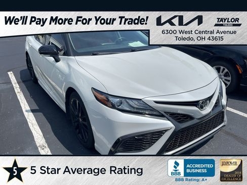 Used 2022 Toyota Camry XSE w/ Carpet Mat Package (TMS) FWD image 1