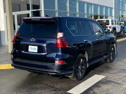 Used 2022 Lexus GX 460 Luxury w/ Sport Design Package AWD/4WD image 9