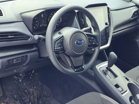 Used 2025 Subaru Crosstrek 2.0i Premium image 6