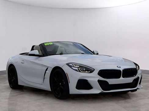 Used 2019 BMW Z4 sDrive30i w/ M Sport Package RWD image 3