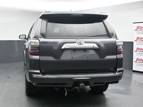 Used 2020 Toyota 4Runner Limited AWD/4WD image 7