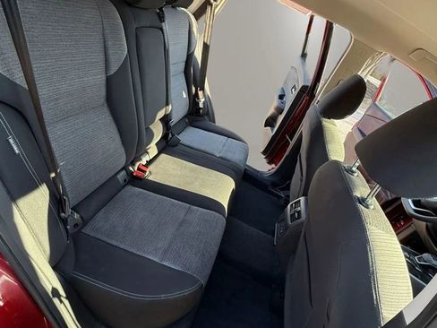 Used 2021 Nissan Rogue SV FWD image 18