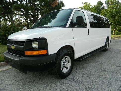 Used 2014 Chevrolet Express 3500 LS w/ Cold Climate Package RWD image 1