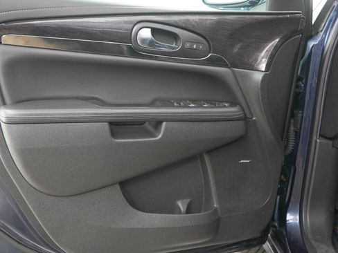 Used 2017 Buick Enclave Premium AWD/4WD image 20