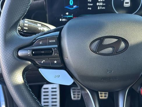 Used 2025 Hyundai Elantra N image 17