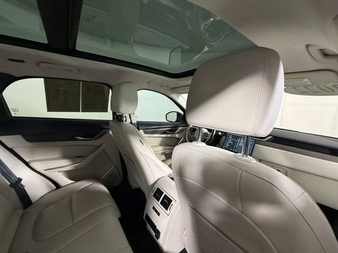 Certified 2022 Jaguar F-PACE S AWD/4WD image 29
