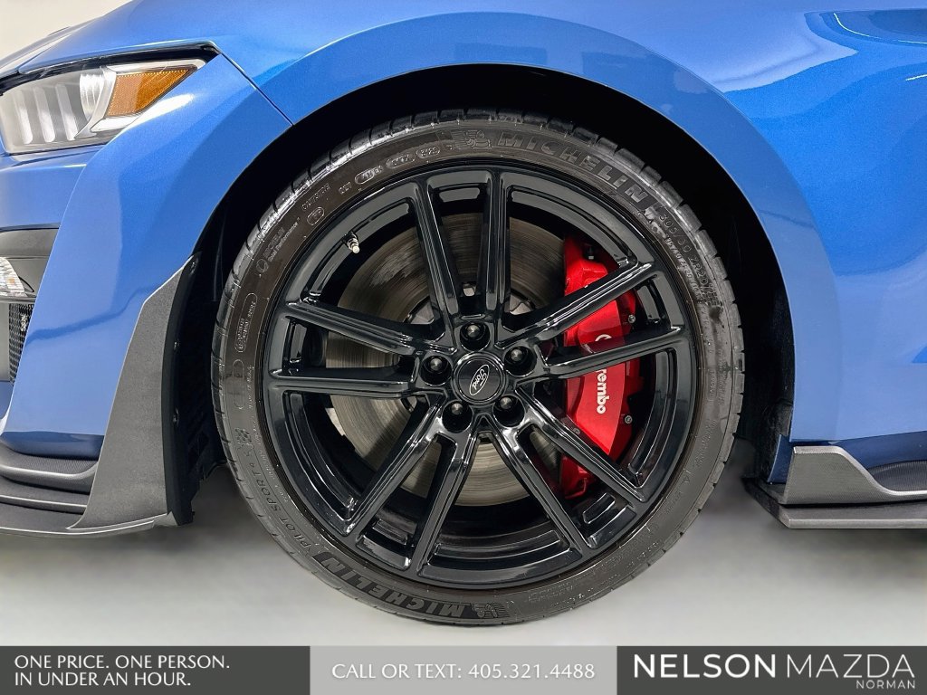 Used 2020 Ford Mustang Shelby GT500 w/ Technology Package RWD image 30