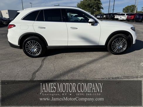 Certified 2025 Mercedes-Benz GLC 300 4MATIC image 4