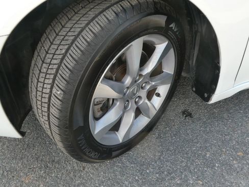 Used 2012 Acura TL Sedan 4D image 30