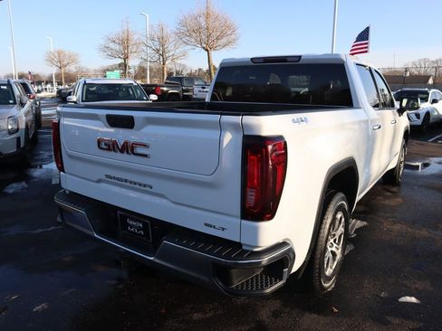 Certified 2024 GMC Sierra 1500 SLT image 4