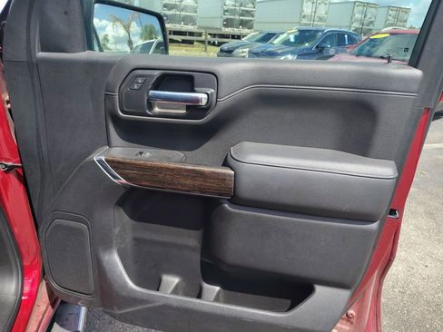 Used 2020 GMC Sierra 1500 Elevation w/ Elevation Value Package image 18