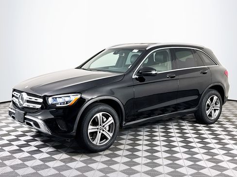 Used 2020 Mercedes-Benz GLC 300 image 4