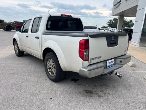 Used 2019 Nissan Frontier SV RWD image 4