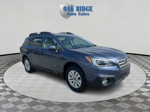 Used 2015 Subaru Outback 2.5i Premium AWD/4WD image 3