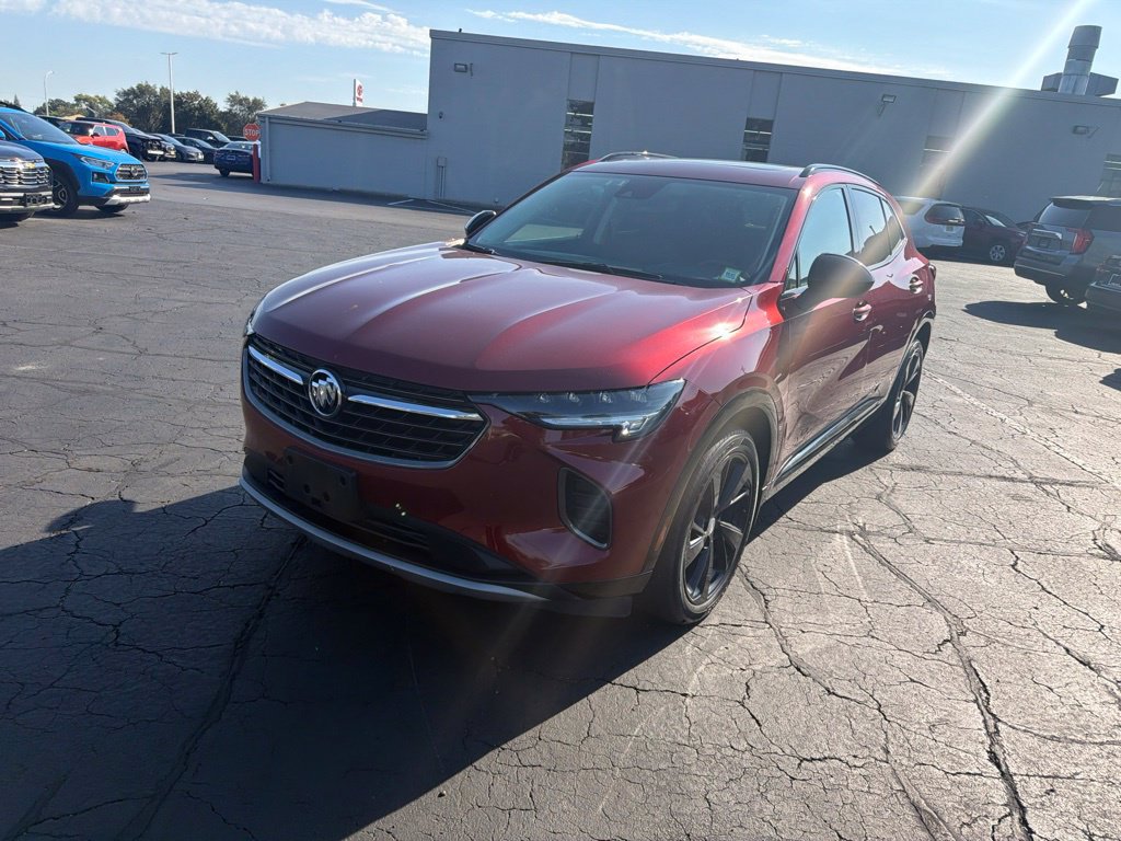 Used 2021 Buick Envision Essence w/ Sport Touring Package AWD/4WD image 2