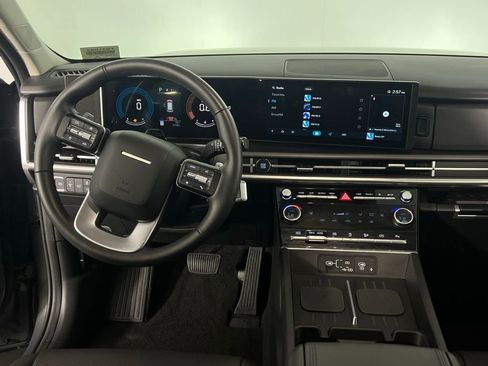 Used 2025 Hyundai Santa Fe XRT image 12