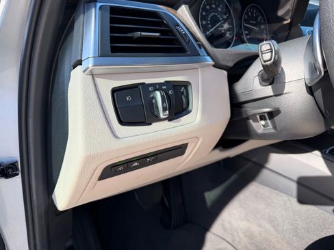 Used 2016 BMW 340i xDrive Sedan image 12