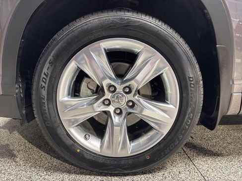 Used 2015 Toyota Highlander Limited image 4