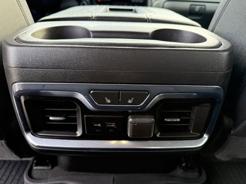 Used 2022 Chevrolet Silverado 2500 LTZ w/ LTZ Plus Package image 38