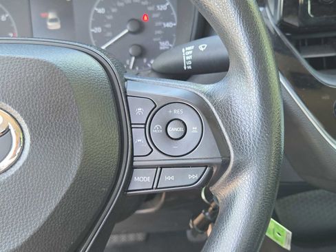 Used 2024 Toyota Corolla LE FWD image 22